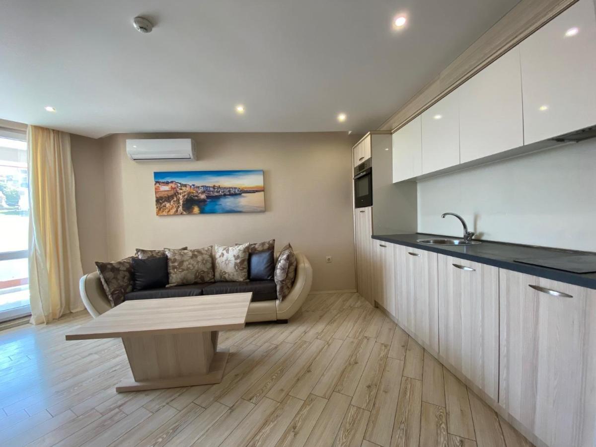 Paradiso 'В' 102 Private Sea View Apartment Nesebar Ngoại thất bức ảnh